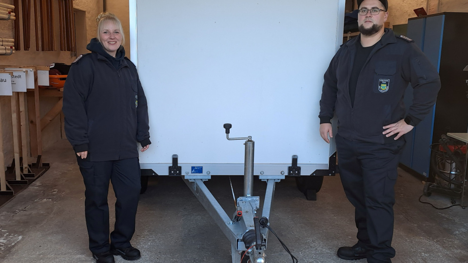 Welche Funktion hat der Amtsanhänger der Feuerwehren des Amtes Arensharde?