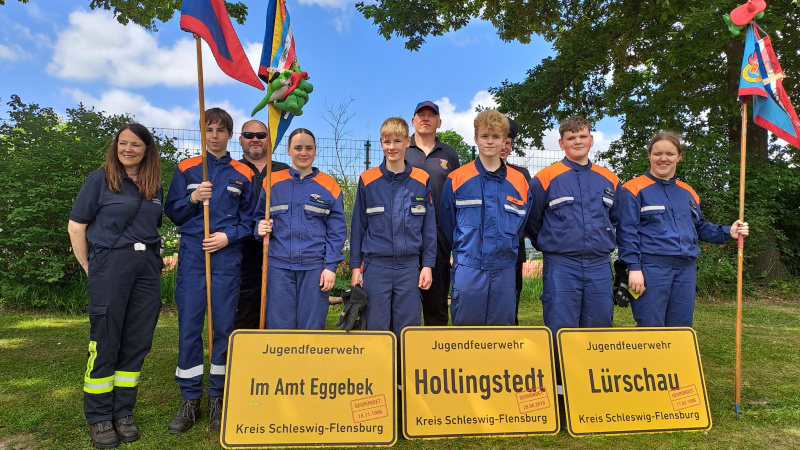 Jugendfeuerwehren stellen sich der Herausforderung: Abnahme der Leistungsspange