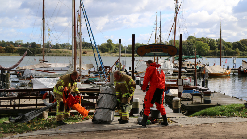 Wasserrettung im Kappelner Museumshafen