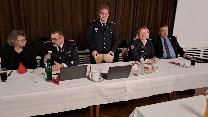 Wiederwahl des stv. Amtswehrführers Maik Dupke im Amt Arensharde