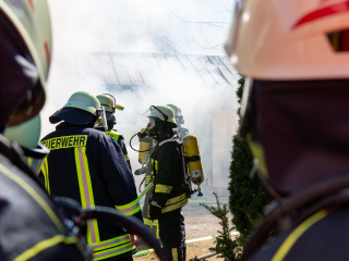 Rauchsäule über Havetoftloit - Einsatzkräfte in Mittelangeln erneut gefordert