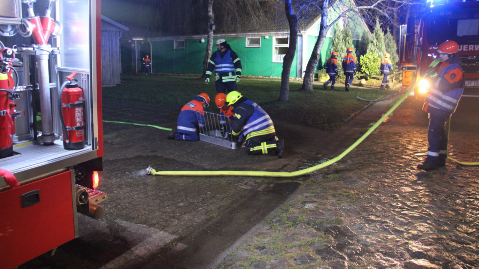 Übung der Jugendfeuerwehr Borgwedel