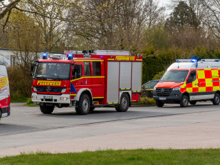 Marschübung der Stadt Kiel - Viel Blaulicht in und um Süderbrarup