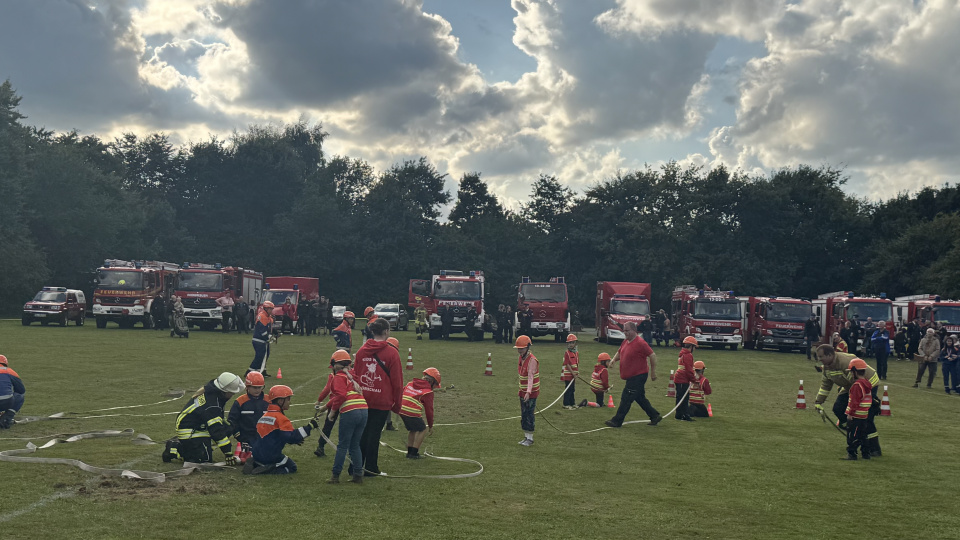 Amtsfeuerwehrtag in Schuby zeigt ganze Bandbreite des Ehrenamtes