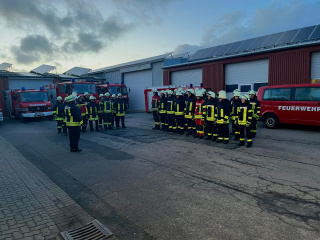 Abschluss des Truppmann-/Truppfrau-Lehrgangs in Mittelangeln